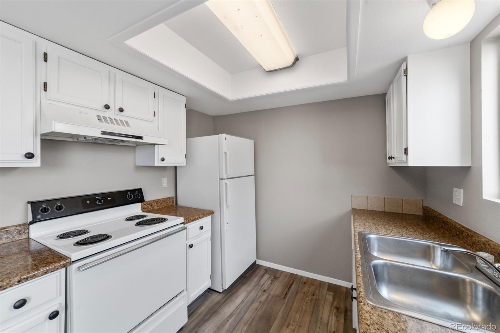 3084 Starlight Circle