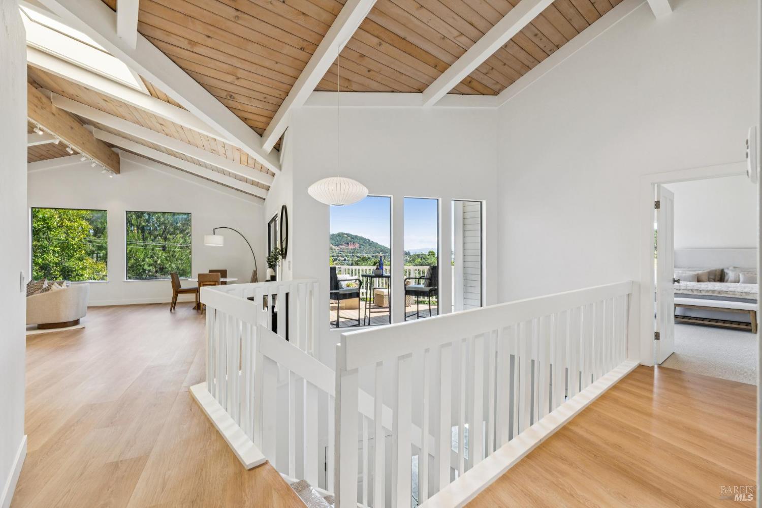 17 Longwood Drive