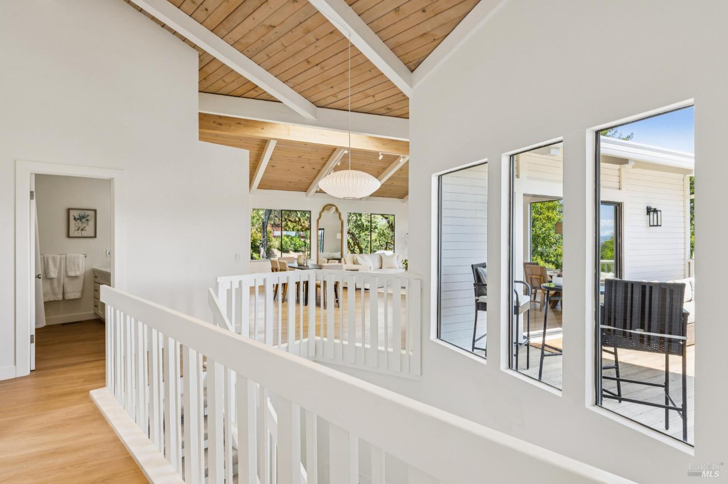 17 Longwood Drive