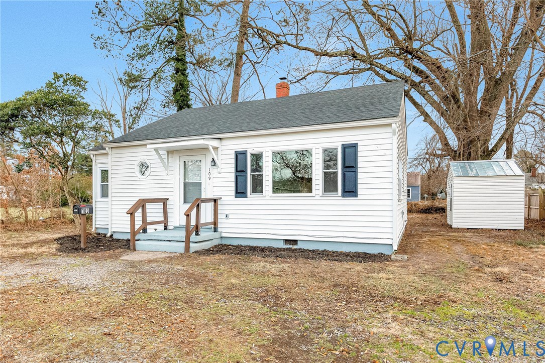 109 E Laburnum Ave