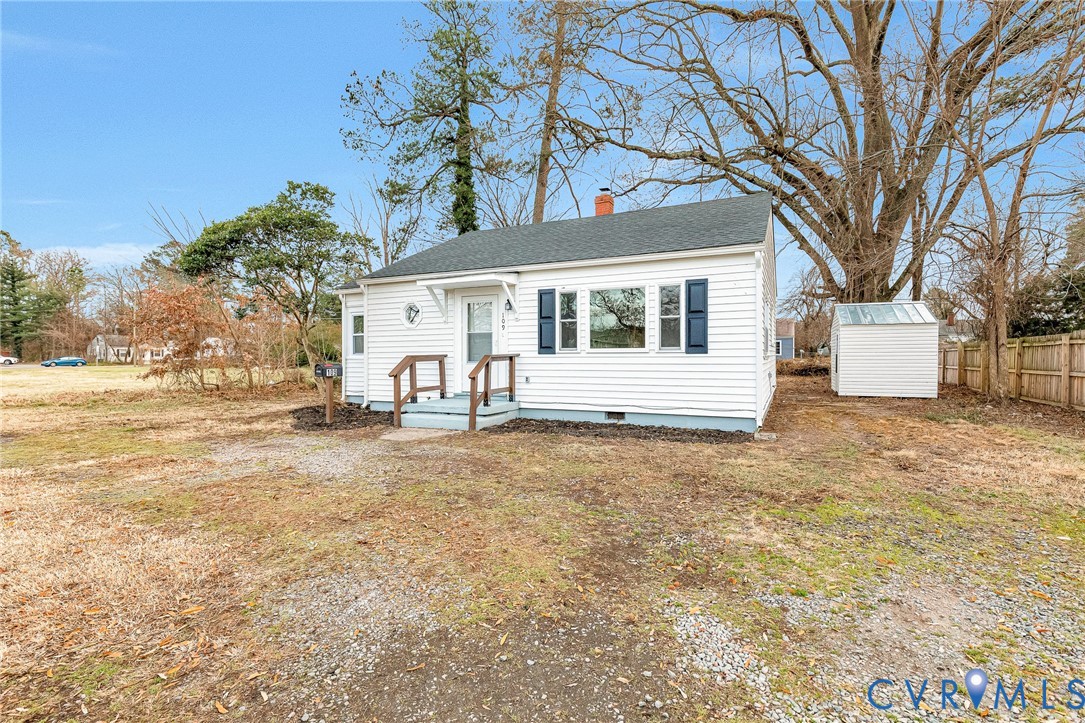 109 E Laburnum Ave