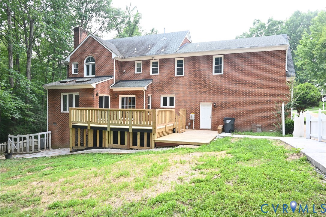 9803 Gates Bluff Dr