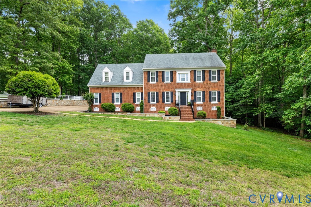 9803 Gates Bluff Dr