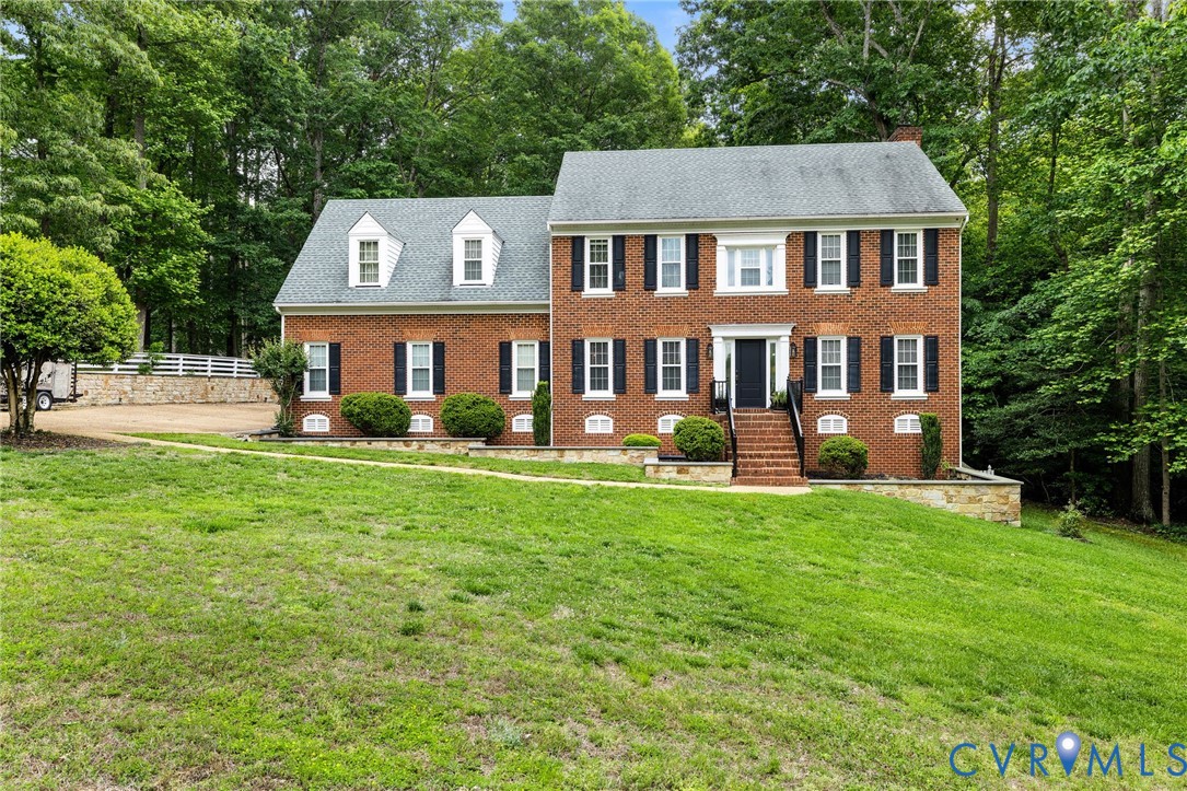 9803 Gates Bluff Dr