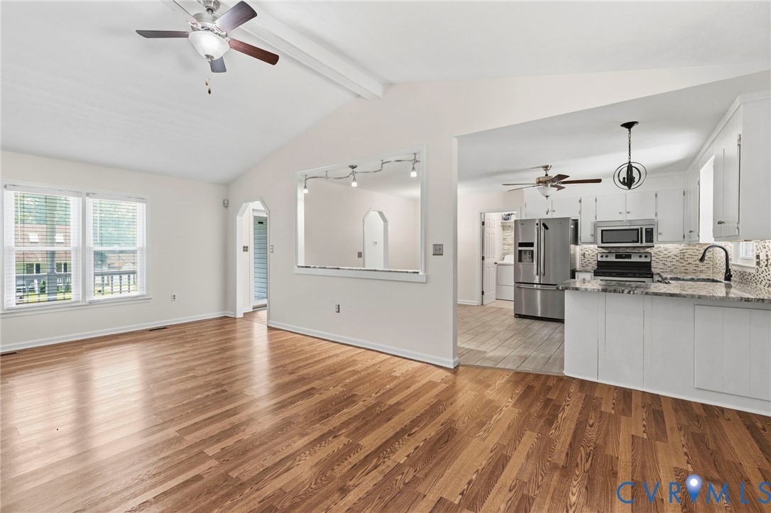 2954 Maplevale Rd