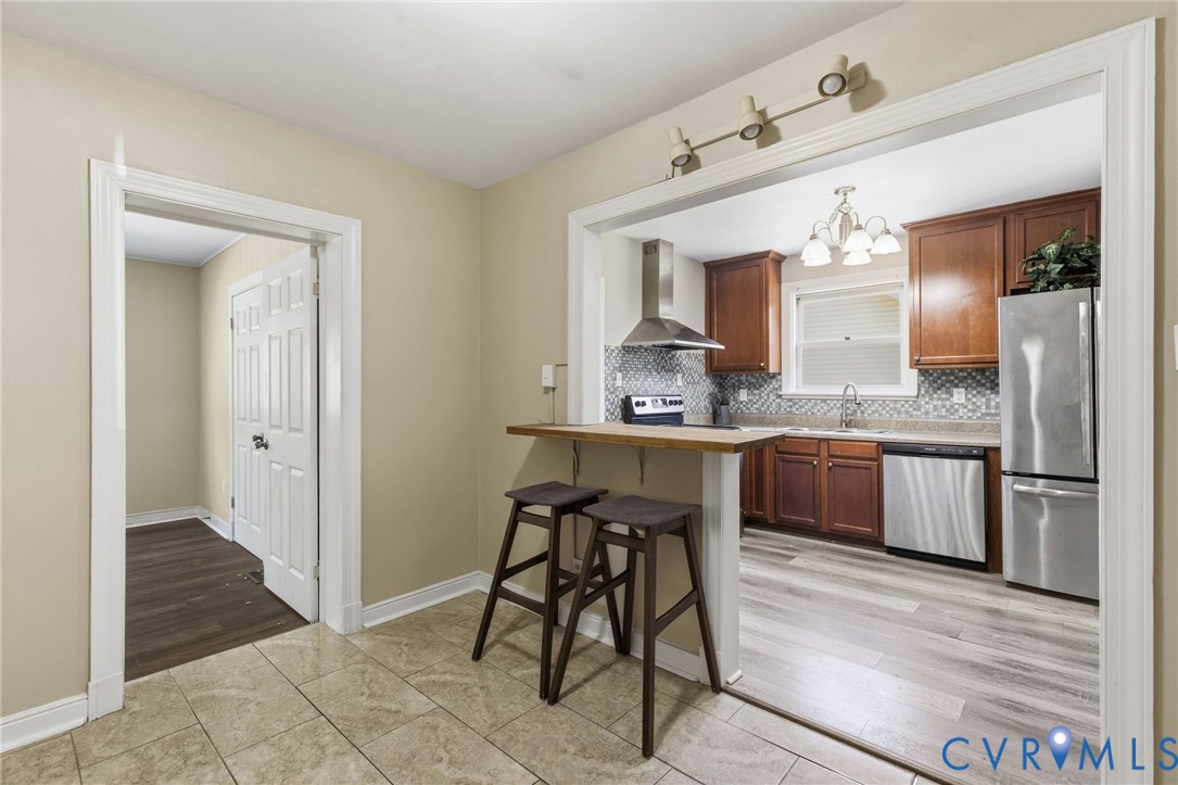 1688 Old Oakland Rd