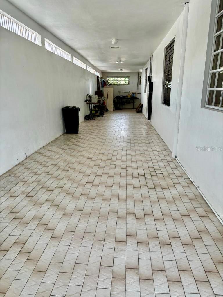 1609 CALLE NAVARRA Unit: 1609