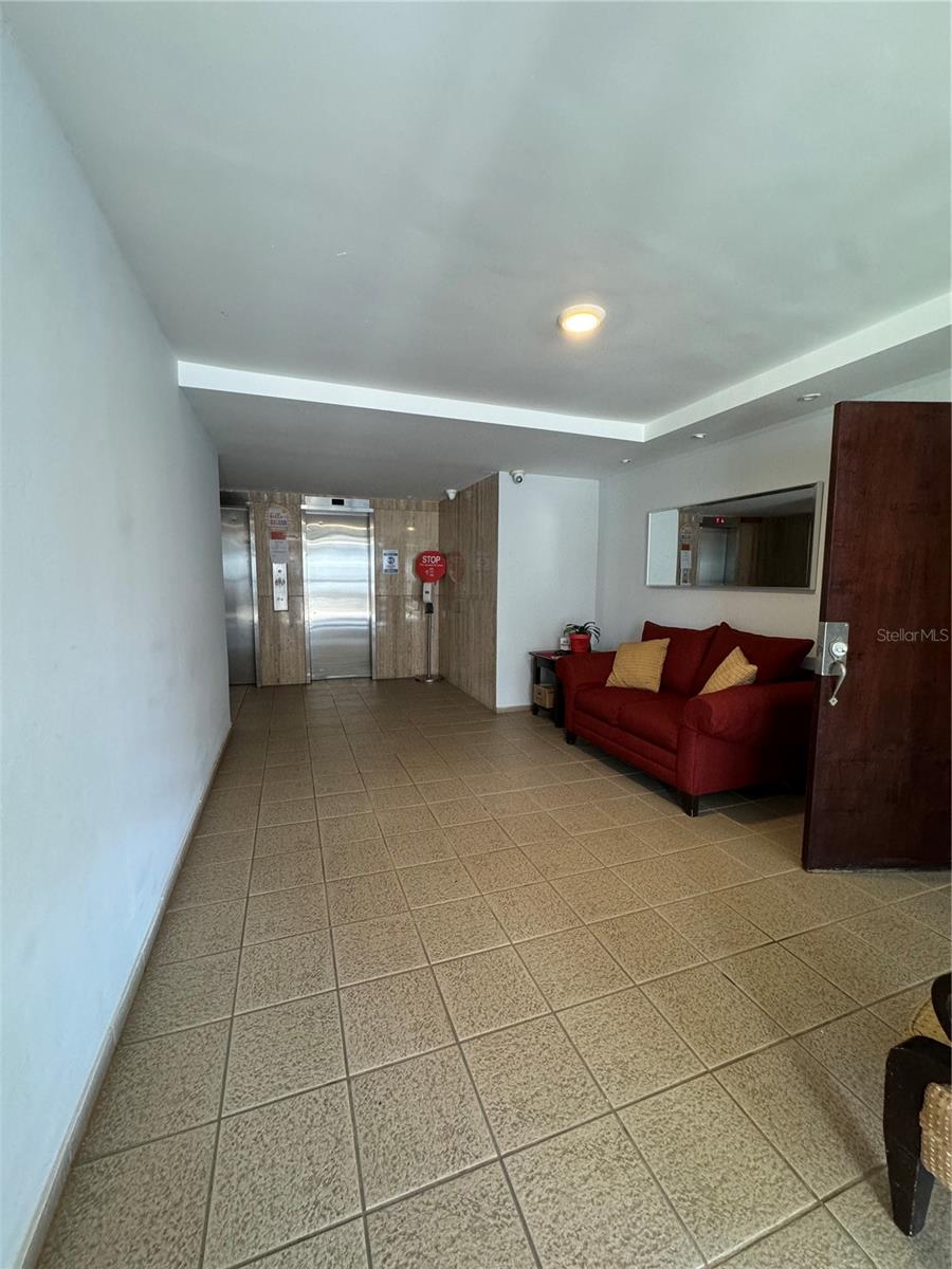 Condado 201 COND. PARK PALACE #201