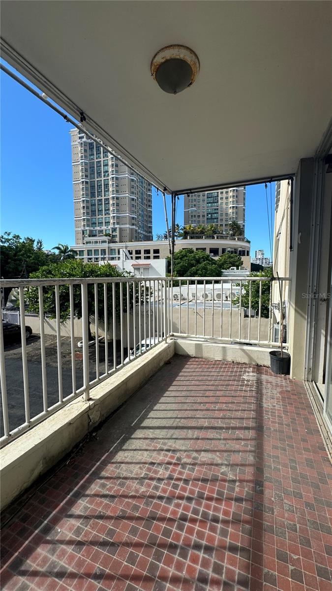 Condado 201 COND. PARK PALACE #201