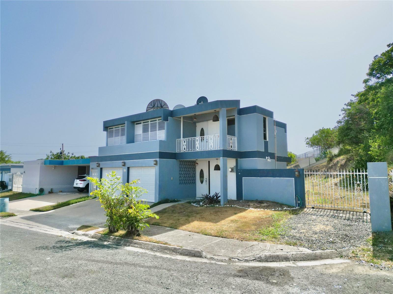 Calle 7 URB. MONTE SOL G-3