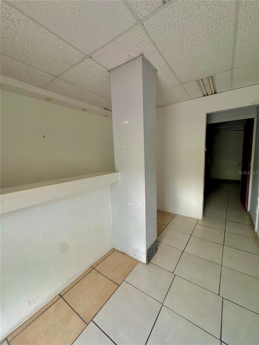 38 CALLE HUCAR URB. VILLA FLORES