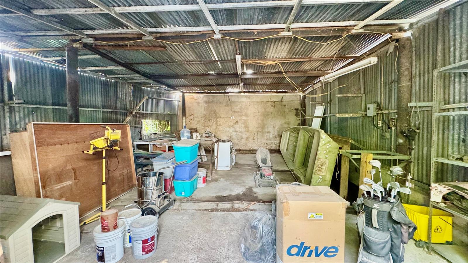 38 CALLE HUCAR URB. VILLA FLORES