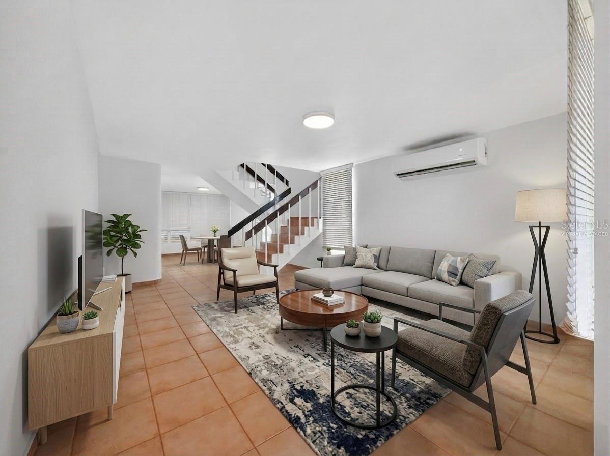 F-23 TOPACIO ST. URB PASEO REAL