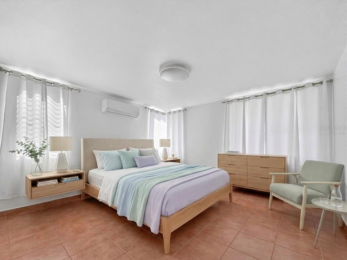 F-23 TOPACIO ST. URB PASEO REAL
