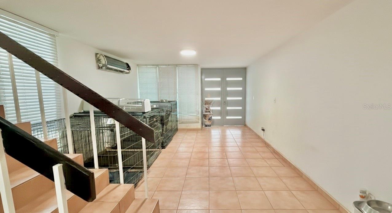 F-23 TOPACIO ST. URB PASEO REAL