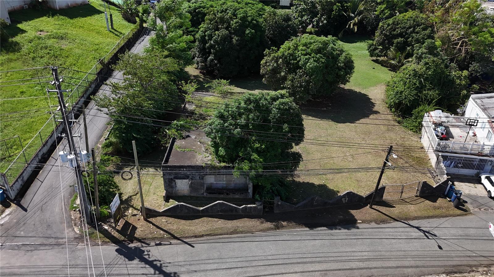 PR-876 KM 0.7 BO LAS CUEVAS