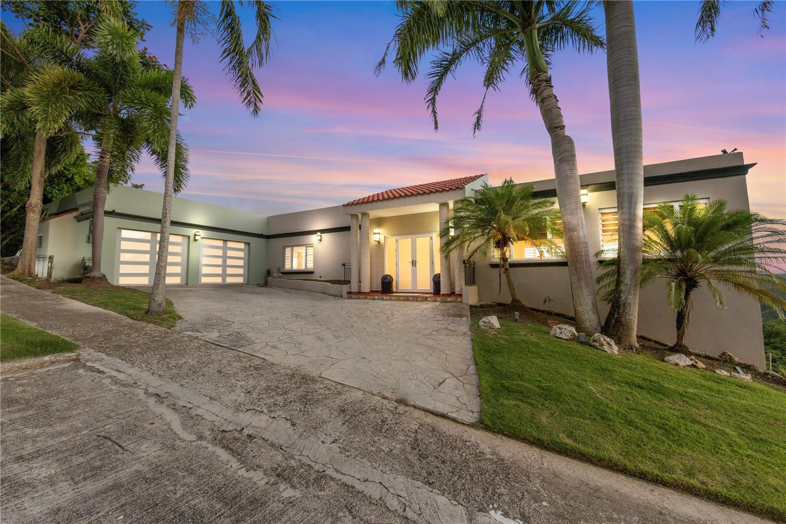 PR-132 #5 URB. MANSIONES DEL SUR