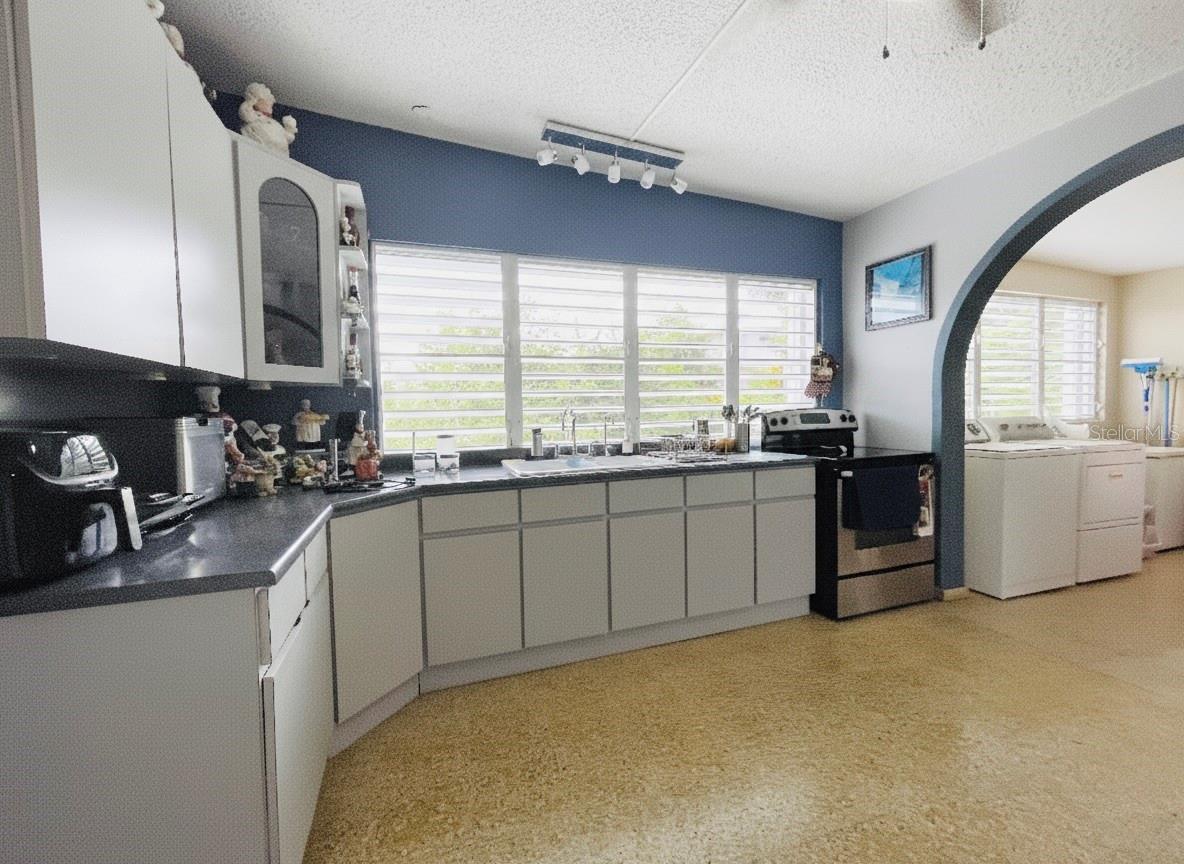 PR-344 0.8km COLINAS DEL OESTE