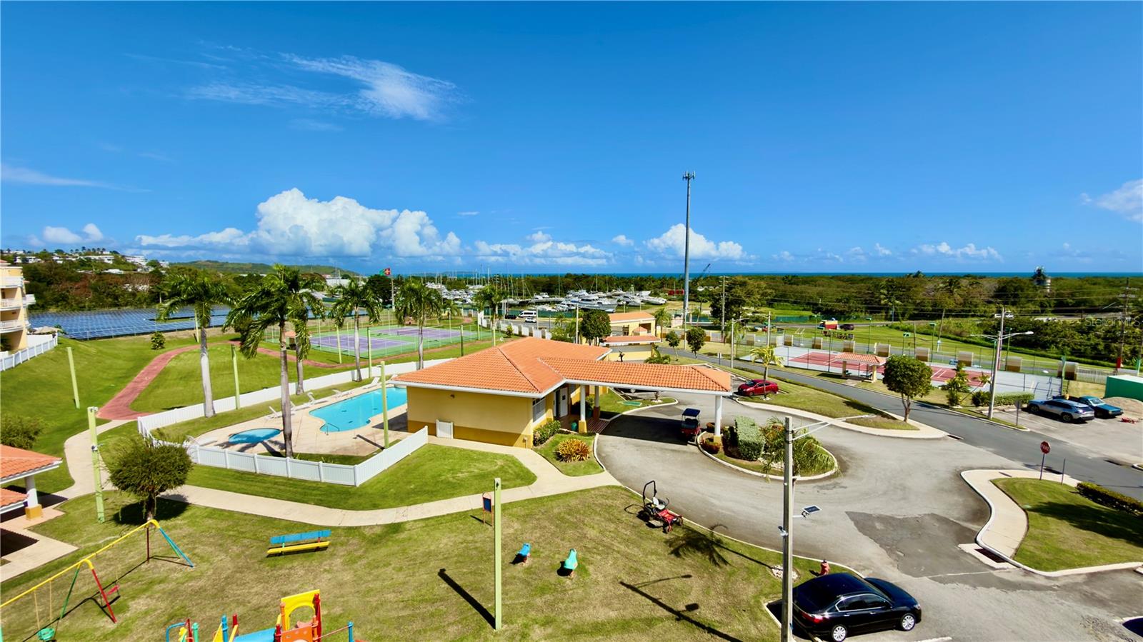 AD-PH COND. CASTILLOS DEL MAR #AD-PH