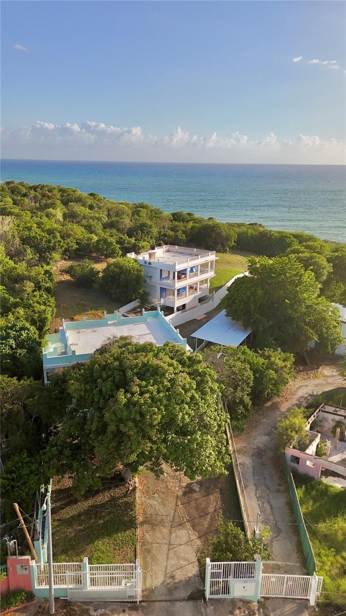 24 CALLE CORAL PLAYA SANTA