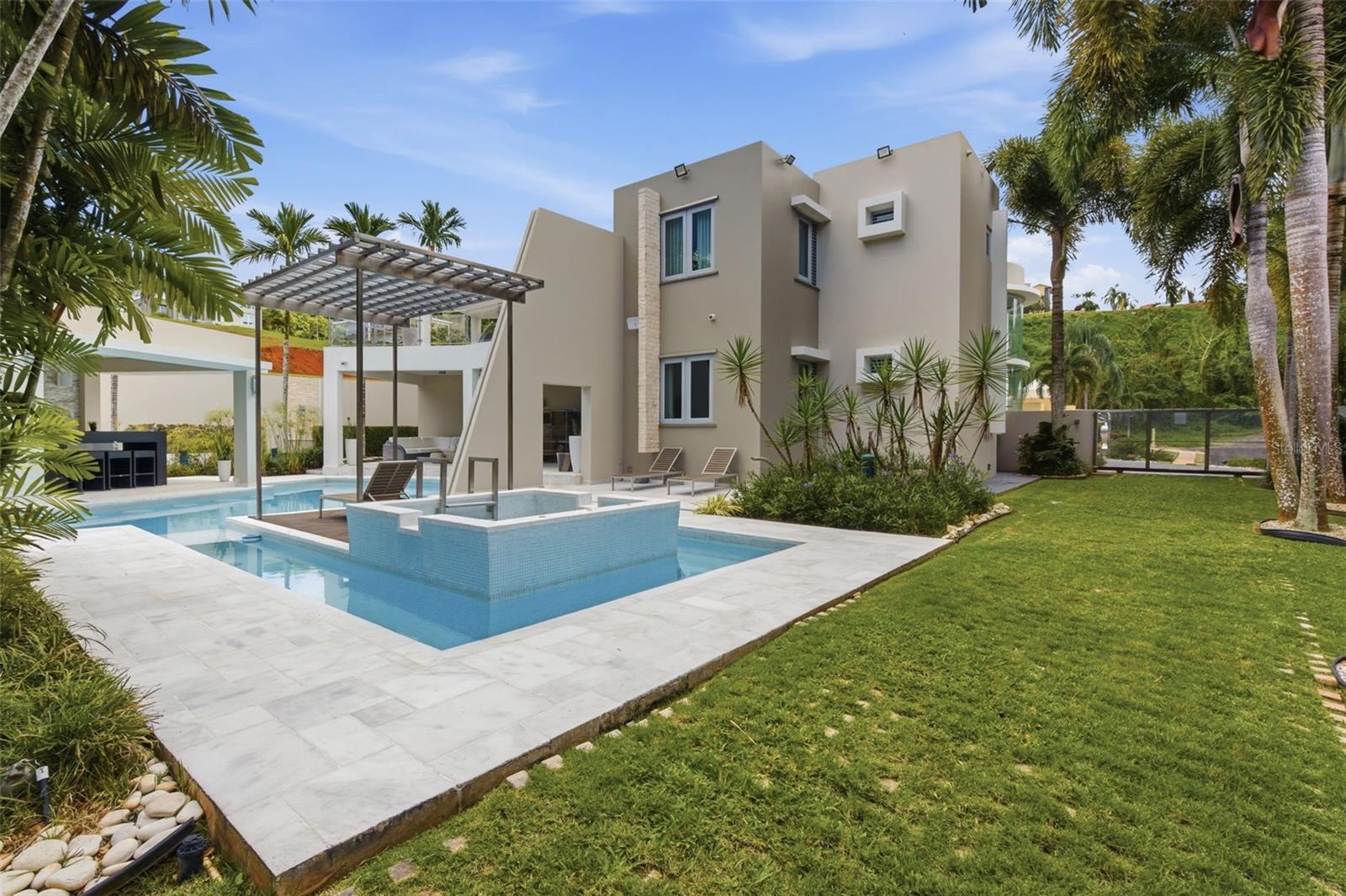 57 QUINTAS DE SANTA MARIA II