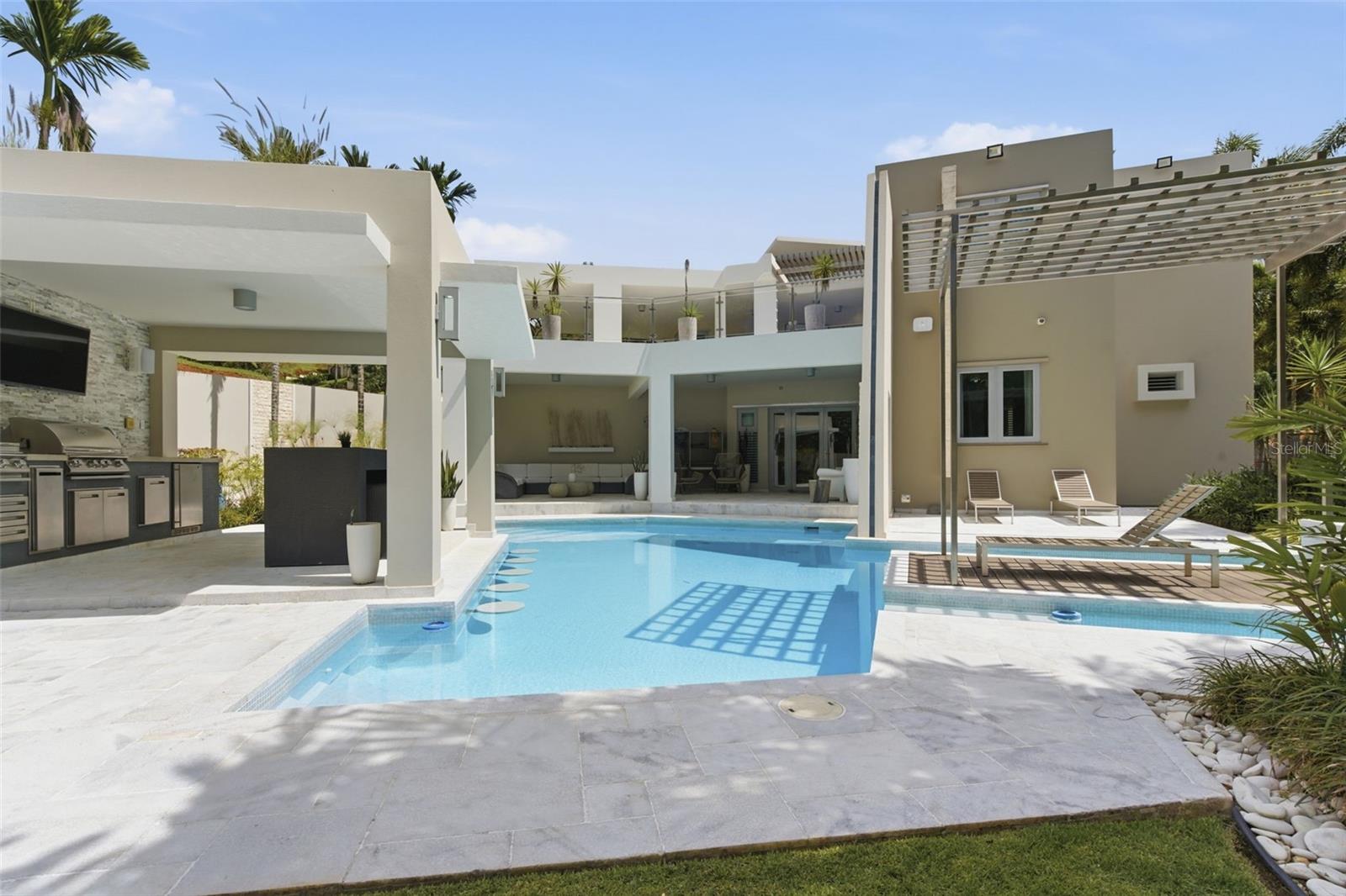 57 QUINTAS DE SANTA MARIA II