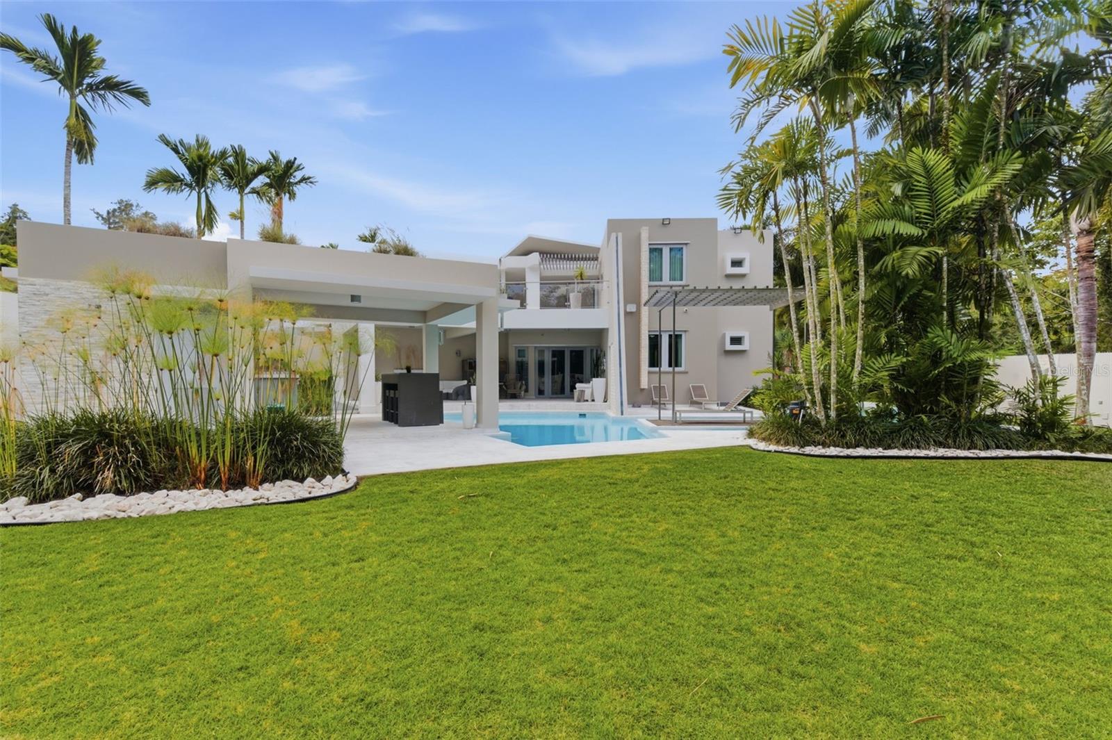 57 QUINTAS DE SANTA MARIA II