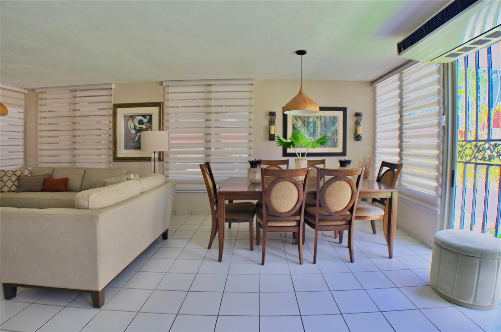 Calle 1 E-5 URB VALLE ESCONDIDO