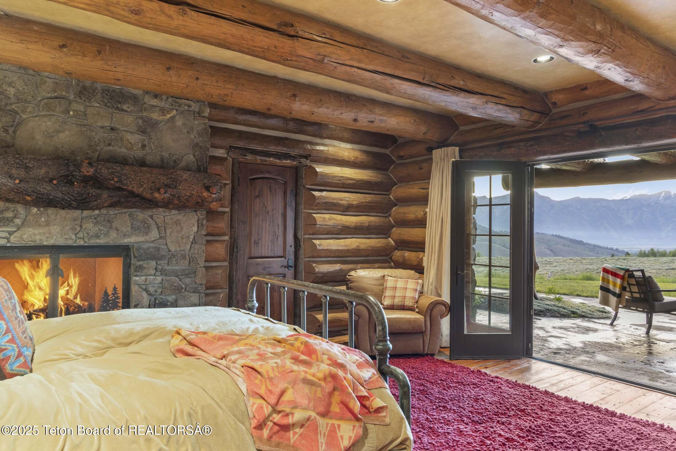 3000 N RIVA RIDGE Road