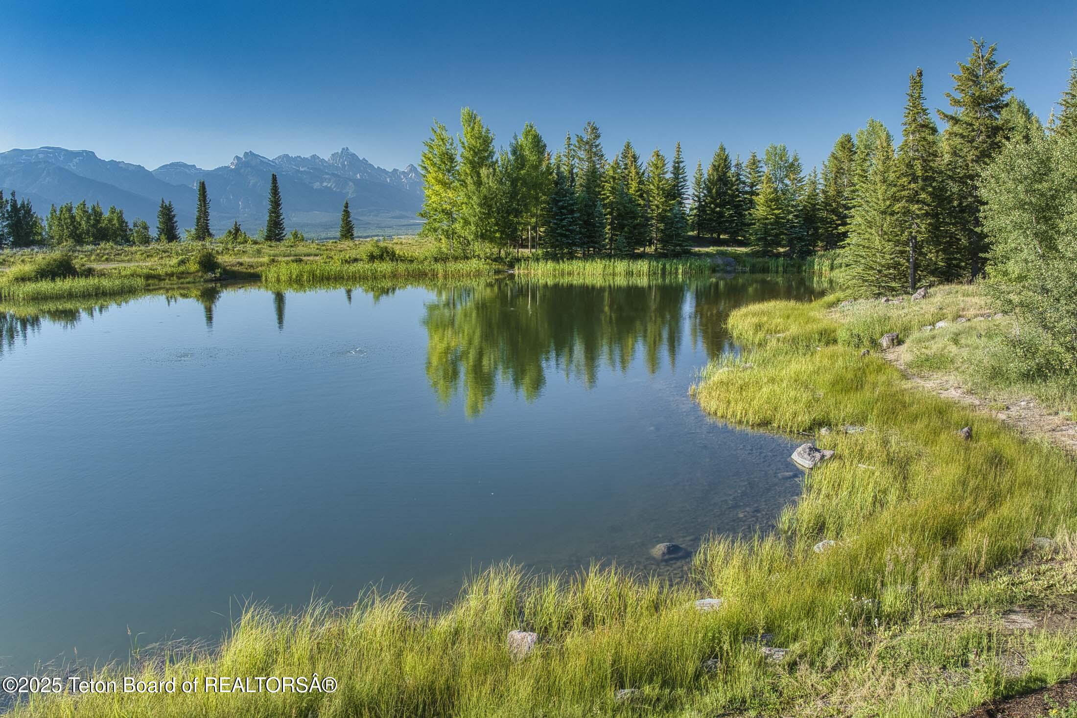 3000 N RIVA RIDGE Road