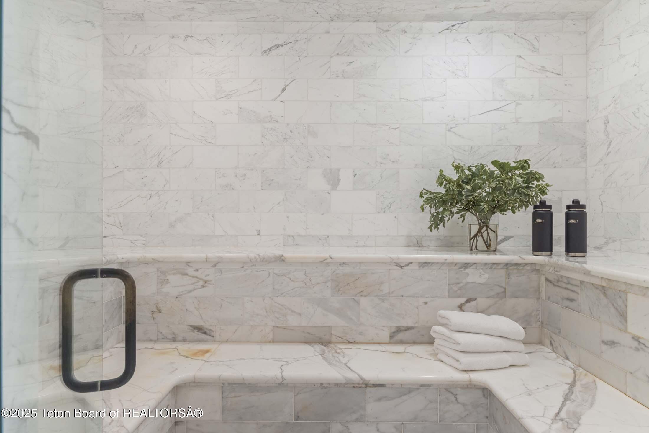 3000 N RIVA RIDGE Road