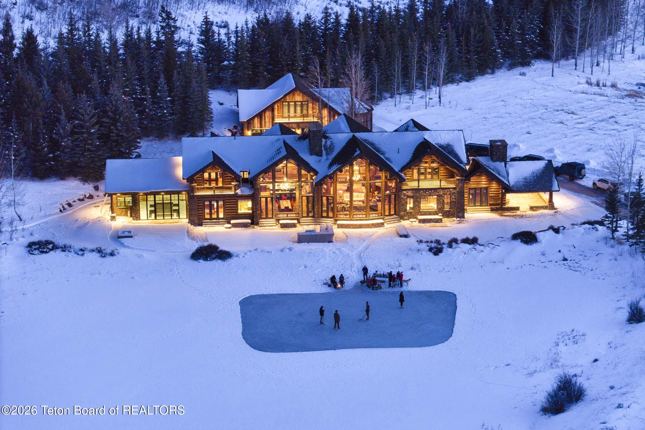 3000 N RIVA RIDGE Road