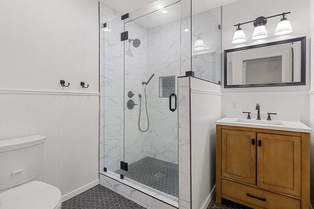 618 Cross Mountain Dr