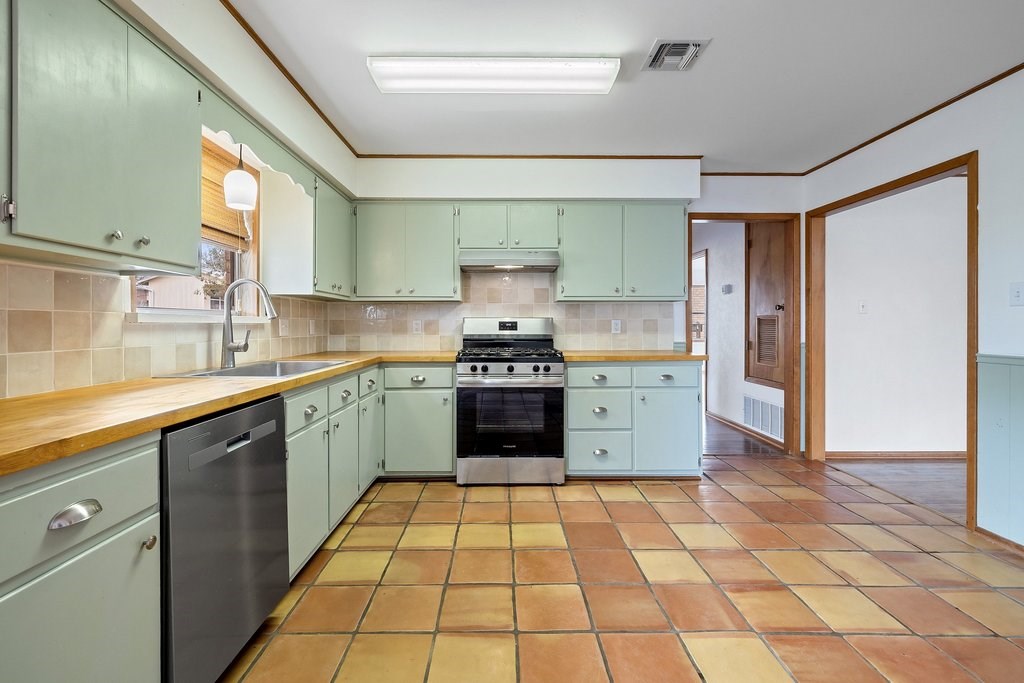 618 Cross Mountain Dr