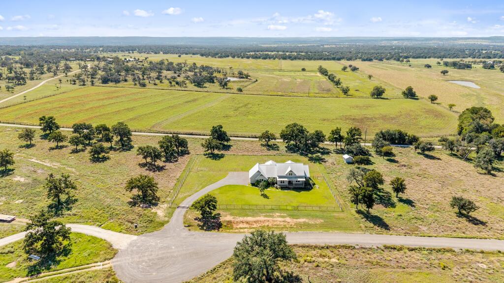 320 Spencer Ct