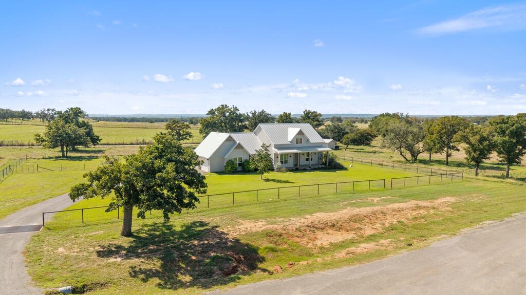 320 Spencer Ct