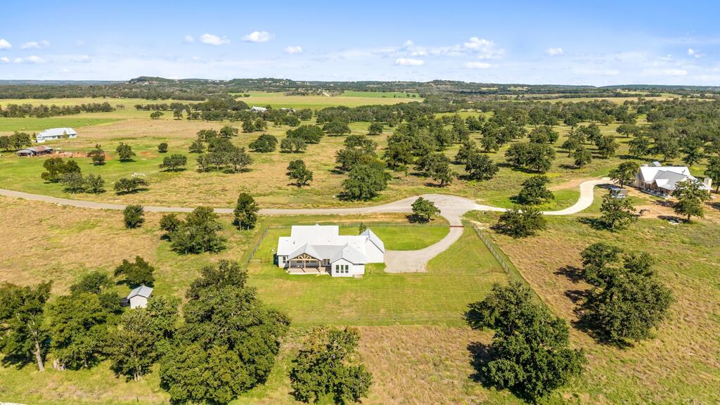 320 Spencer Ct