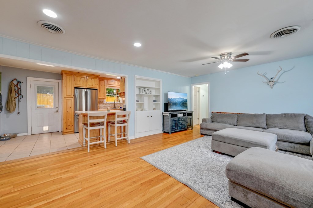 1518 Glen Rd 4