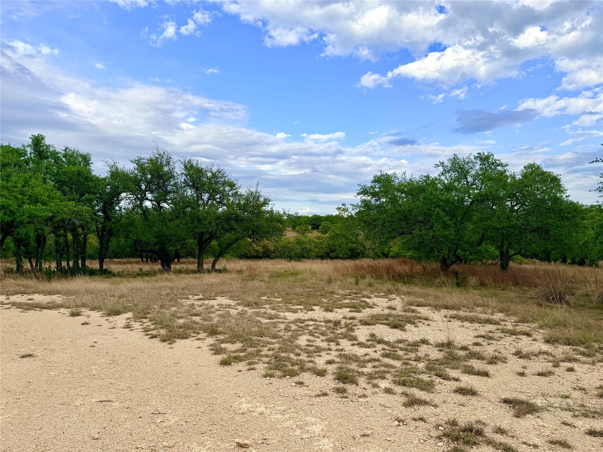 768 N Walnut Springs RD