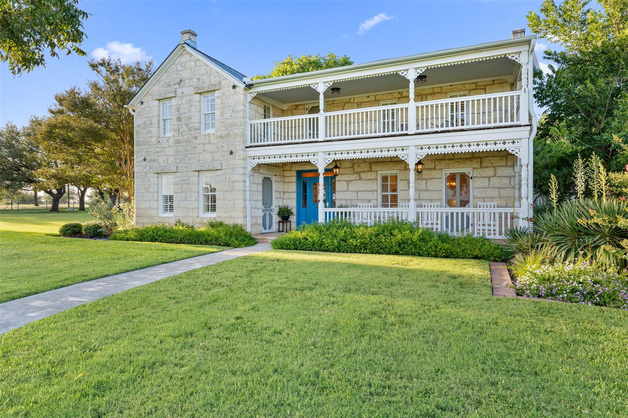 237 Draper Smith LN
