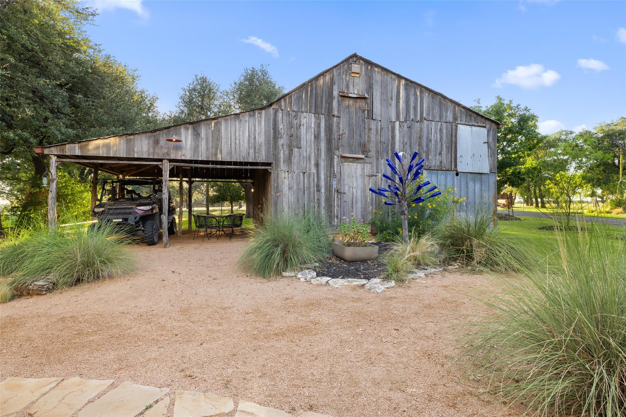 237 Draper Smith LN