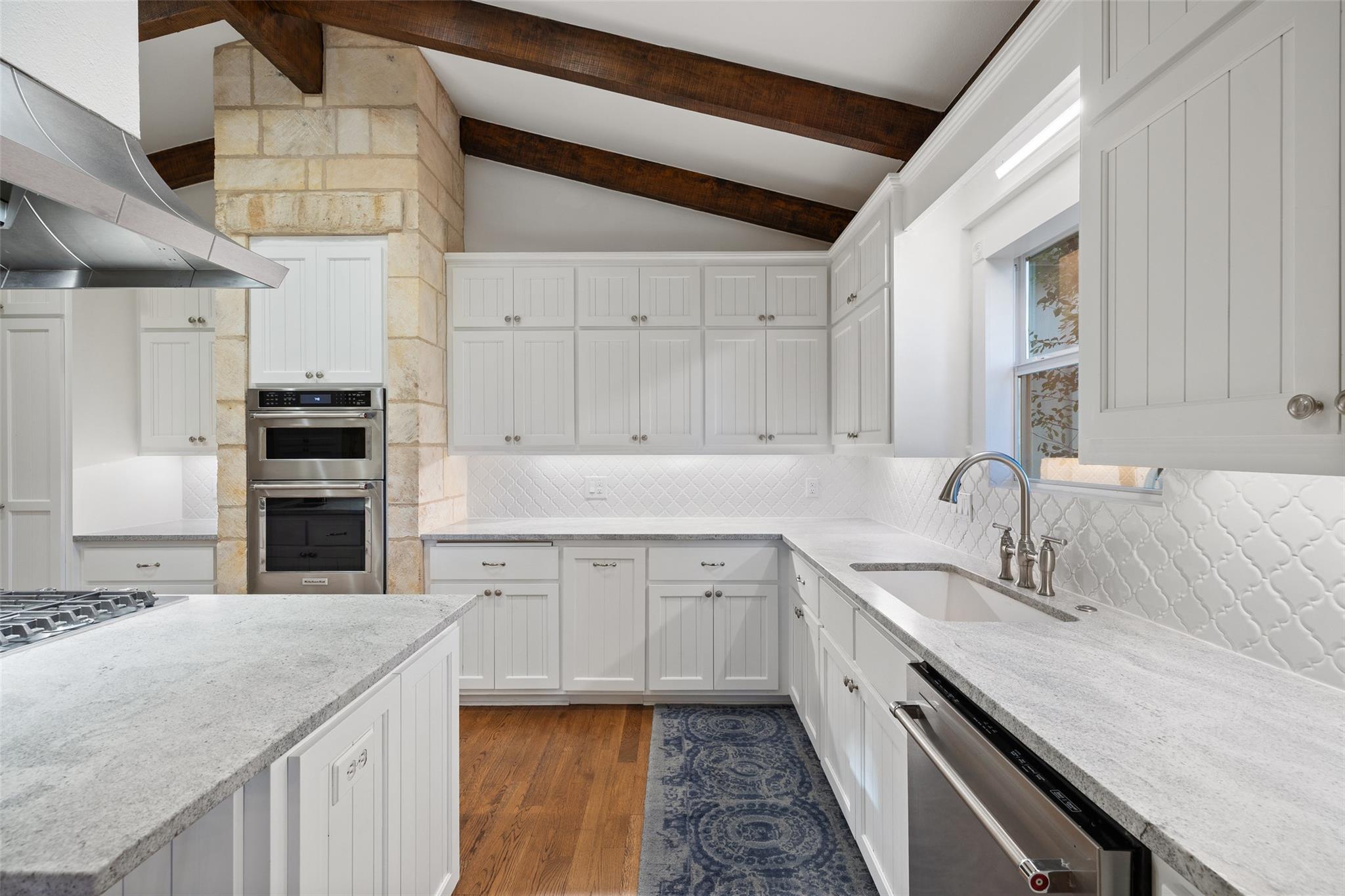 237 Draper Smith LN