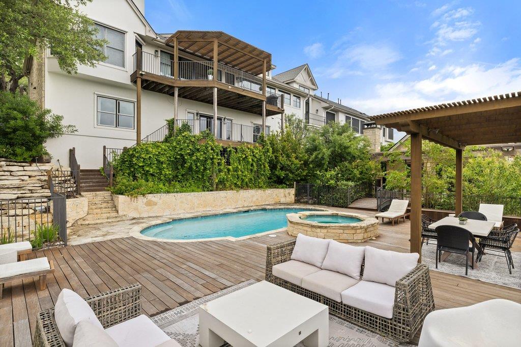 1421 Circle Ridge DR