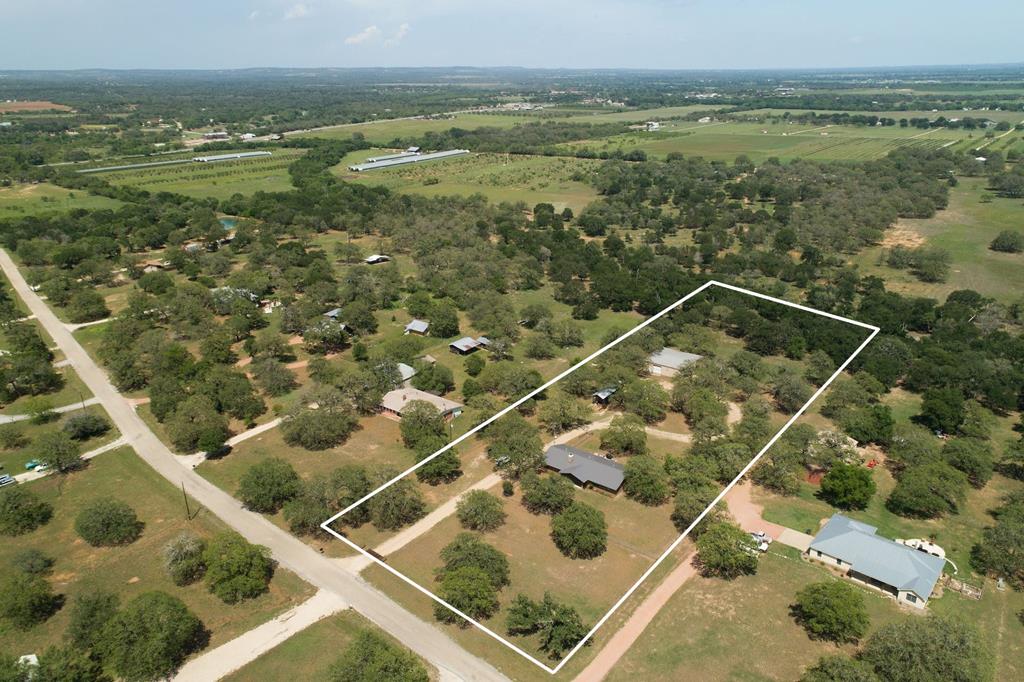 539 Woodland Dr