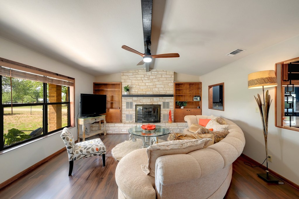539 Woodland Dr