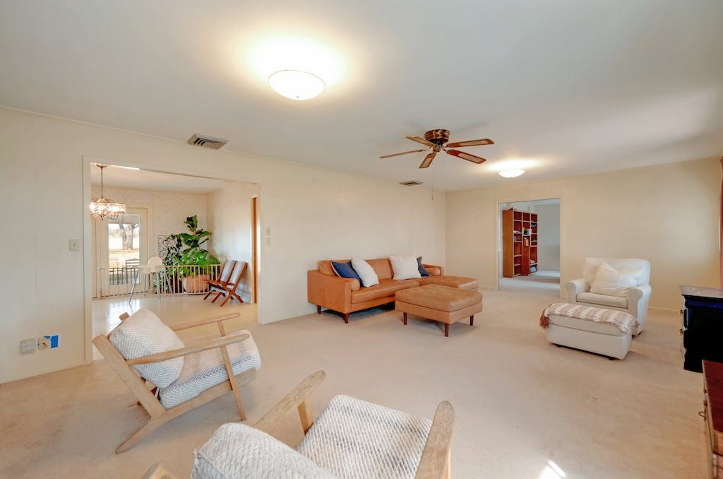 165 Spencer Ct