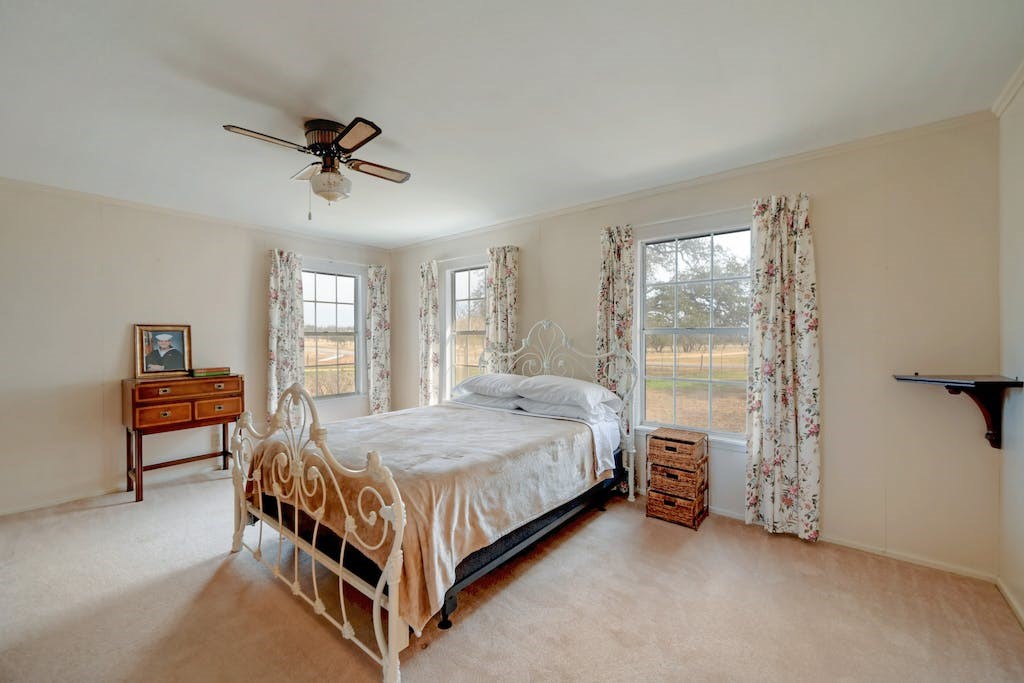 165 Spencer Ct