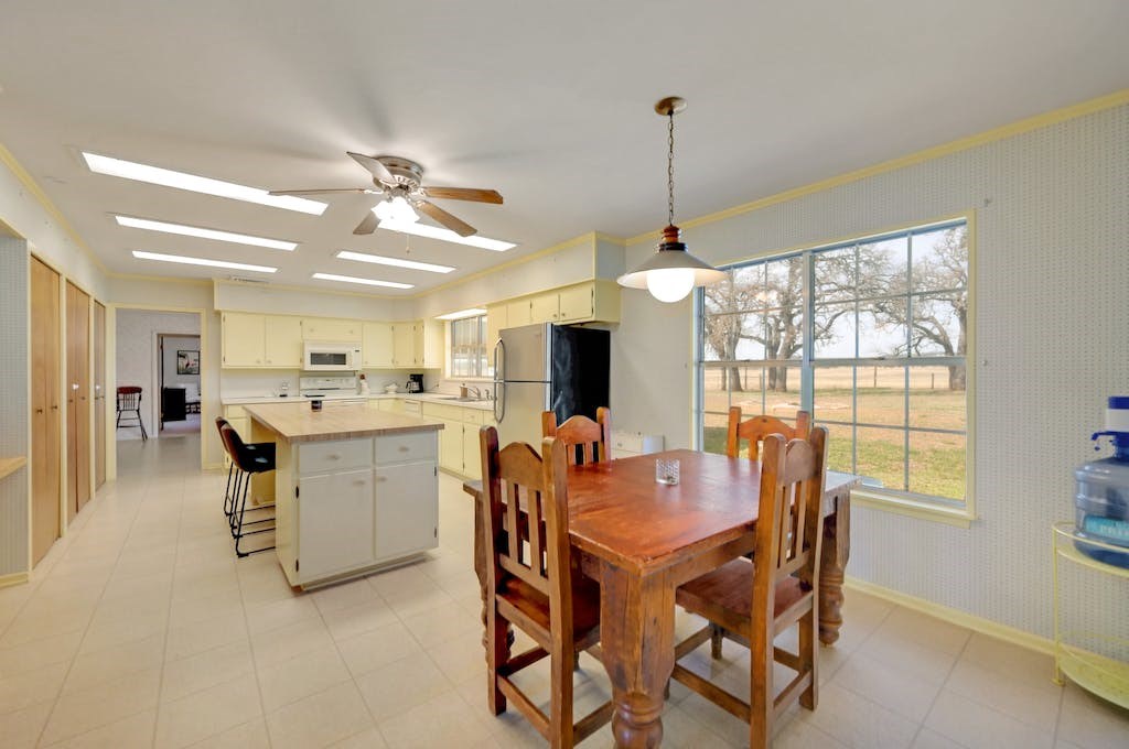 165 Spencer Ct