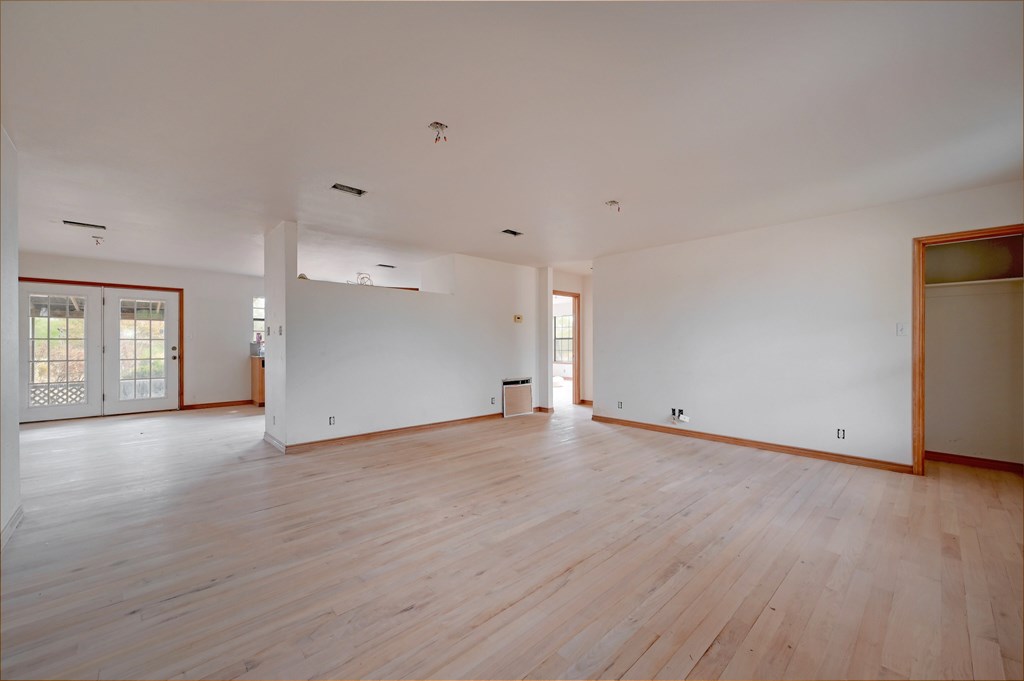 300 Pedernales Estates Road