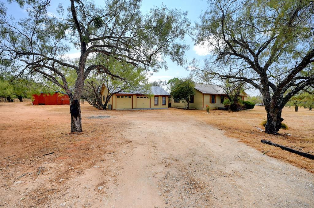 300 Pedernales Estates Road